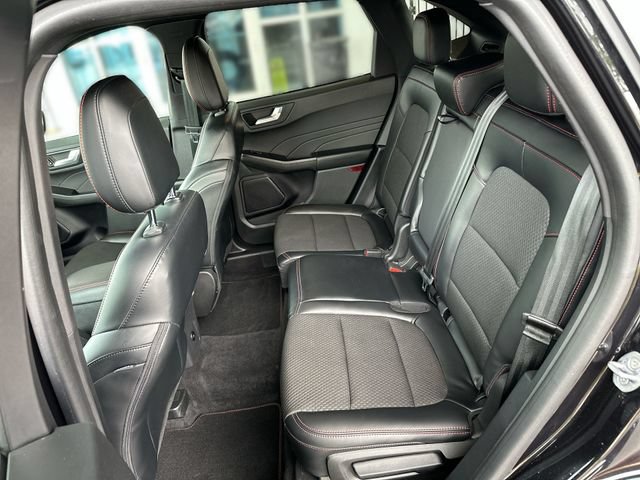 Certified 2023 Ford Escape ST-Line w/ Tech Pack #1 AWD/4WD image 22