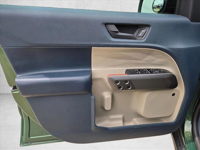 Certified 2025 Ford Maverick Lariat w/ 4K Tow Package AWD/4WD image 10