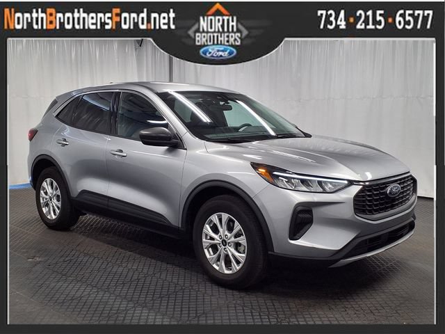 Certified 2023 Ford Escape Active w/ Tech Pack #1 AWD/4WD image 1