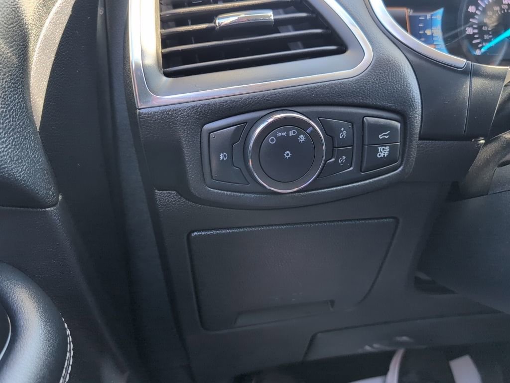 Certified 2020 Ford Edge Titanium w/ Equipment Group 301A image 26