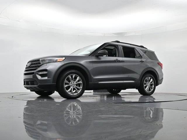 Certified 2023 Ford Explorer XLT w/ Equipment Group 202A AWD/4WD image 46