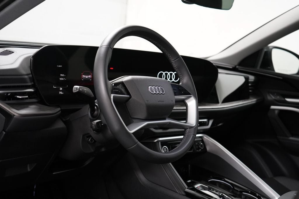 Used 2025 Audi Q5 Premium w/ Convenience Package AWD/4WD image 14