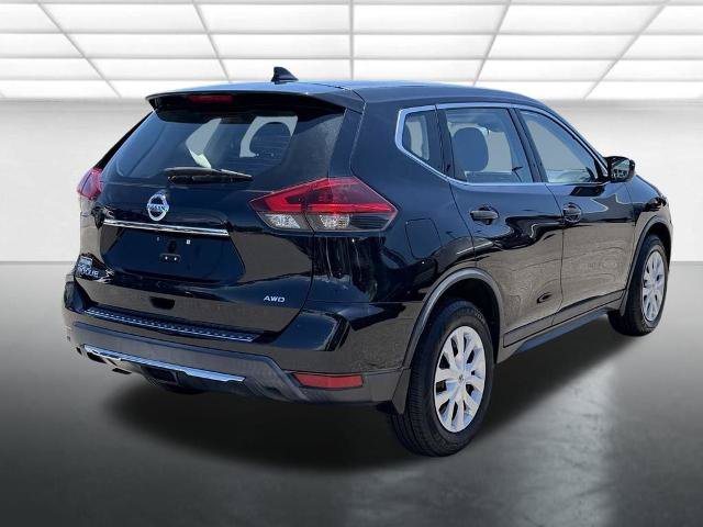 Used 2019 Nissan Rogue S AWD/4WD image 10