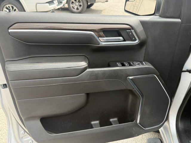 Used 2022 Chevrolet Silverado 1500 LT image 10