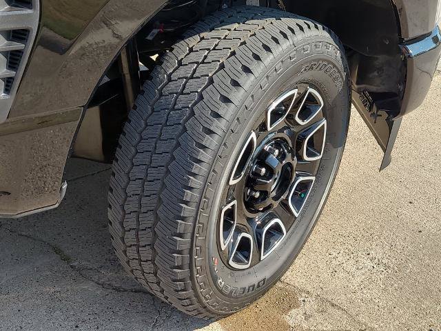 Certified 2024 Ford F250 Platinum AWD/4WD image 8
