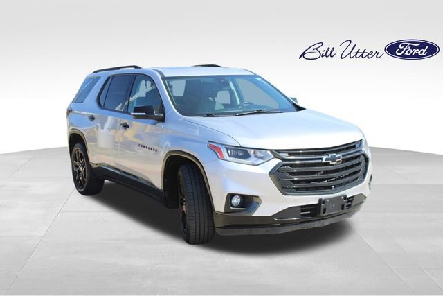Used 2021 Chevrolet Traverse Premier w/ Redline Edition image 7