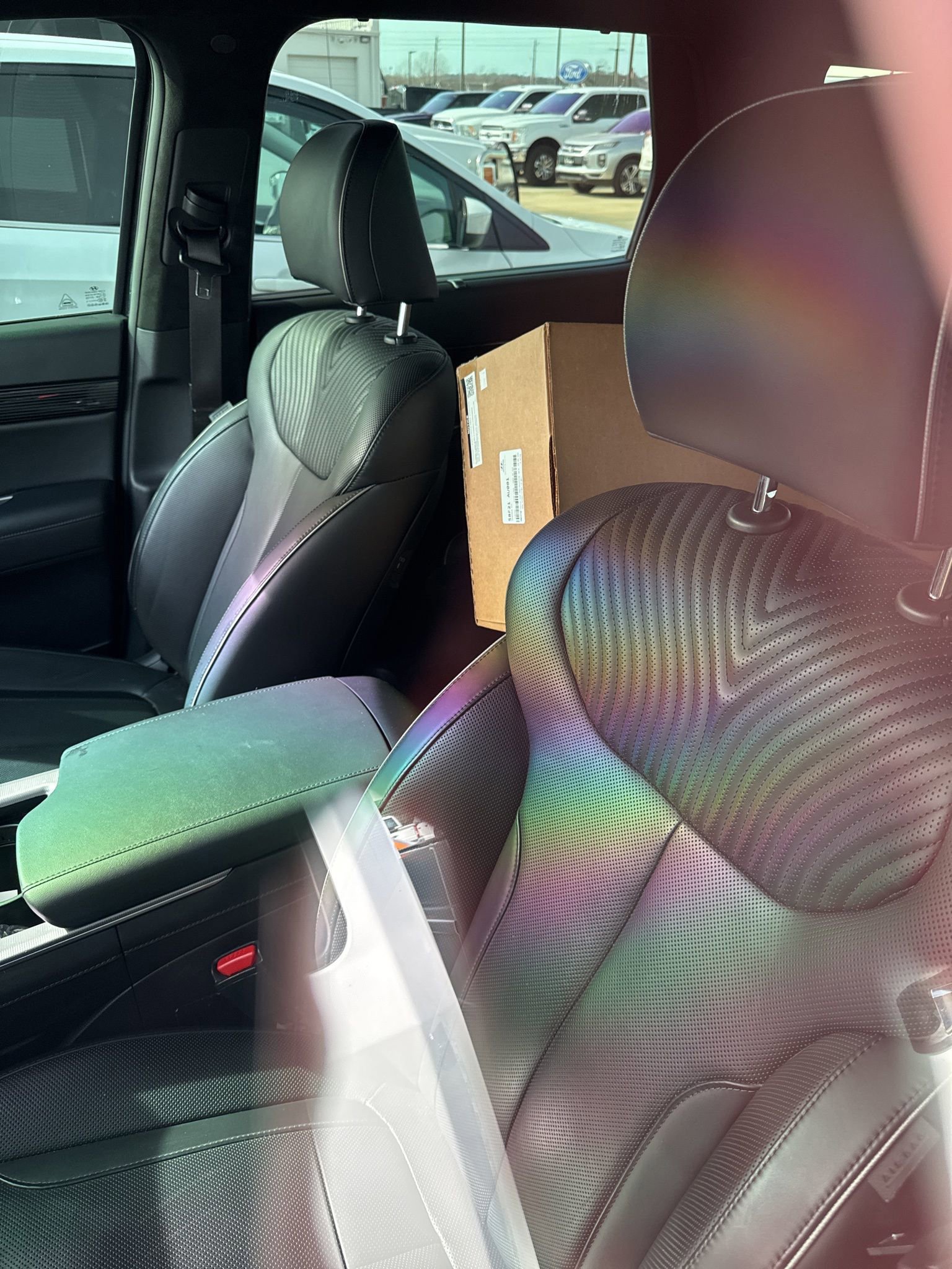 Used 2024 Hyundai Palisade Calligraphy image 6