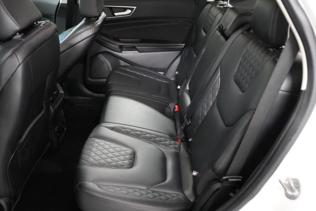 Certified 2023 Ford Edge Titanium AWD/4WD image 31