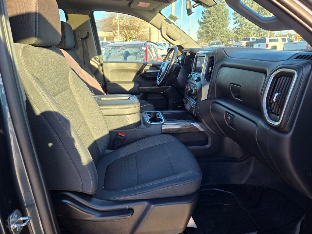 Used 2019 Chevrolet Silverado 1500 RST image 6
