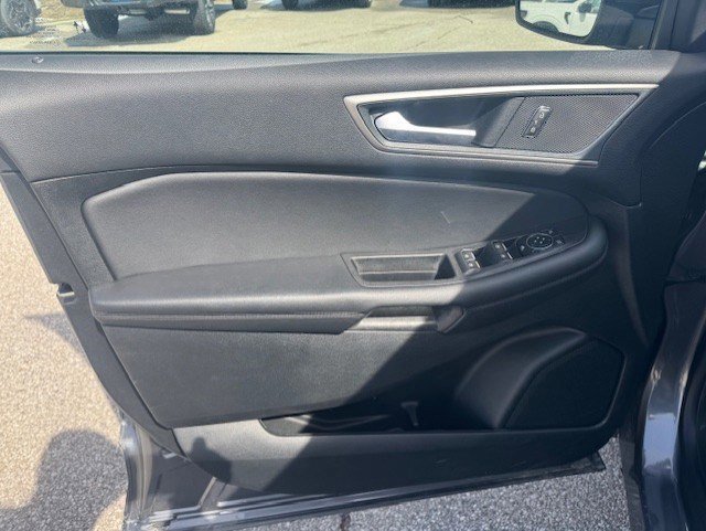 Certified 2024 Ford Edge SEL w/ Convenience Package image 10