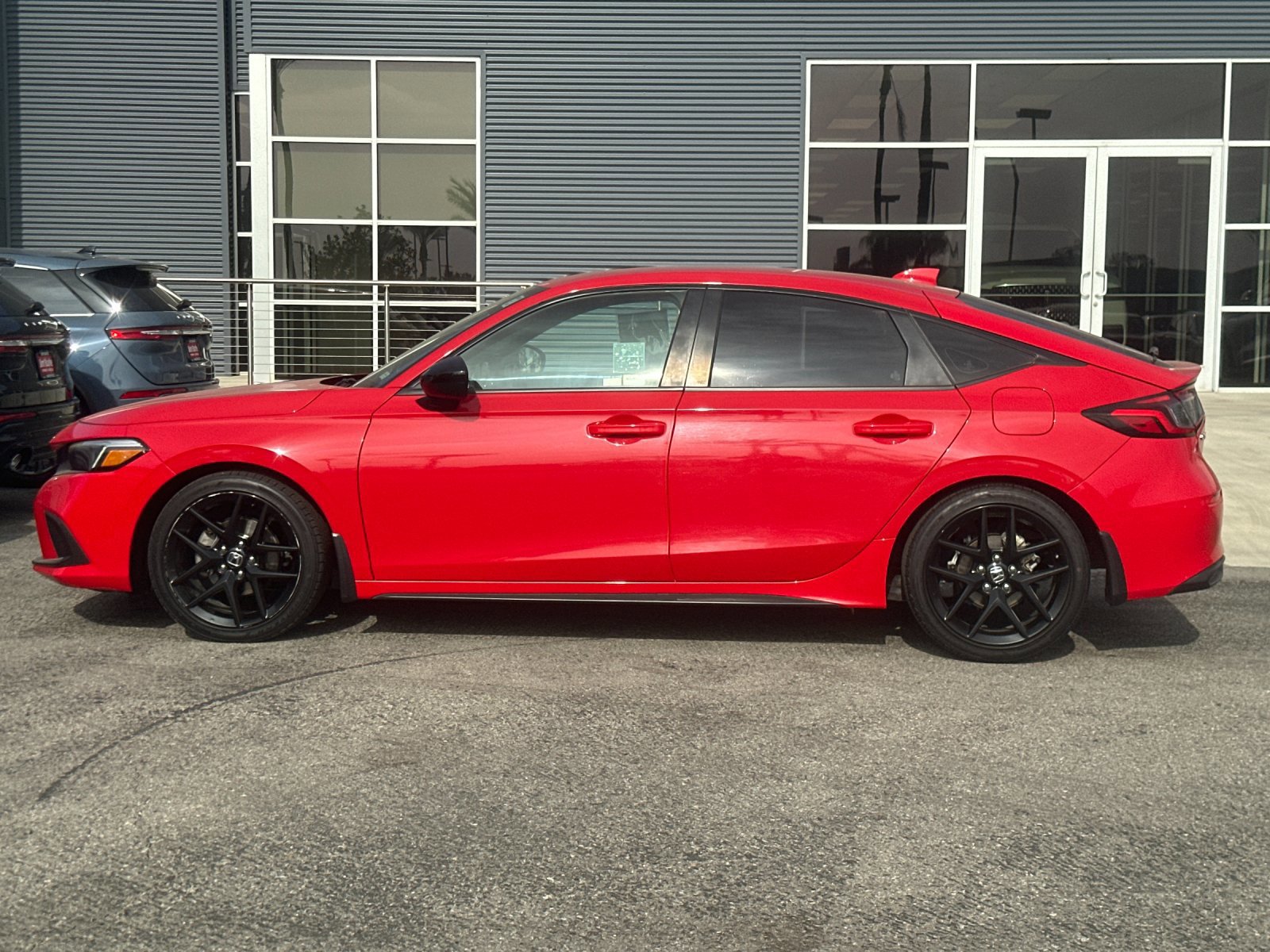 Used 2023 Honda Civic Sport image 2