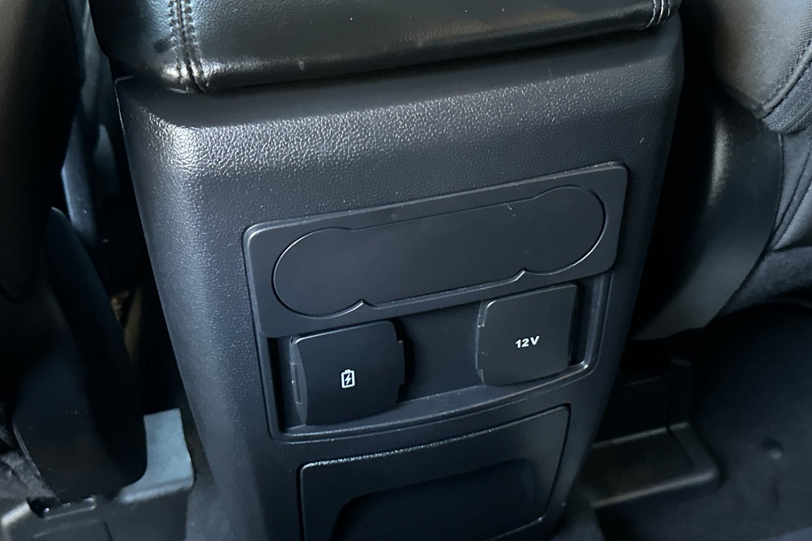 Certified 2023 Ford Explorer XLT RWD image 43