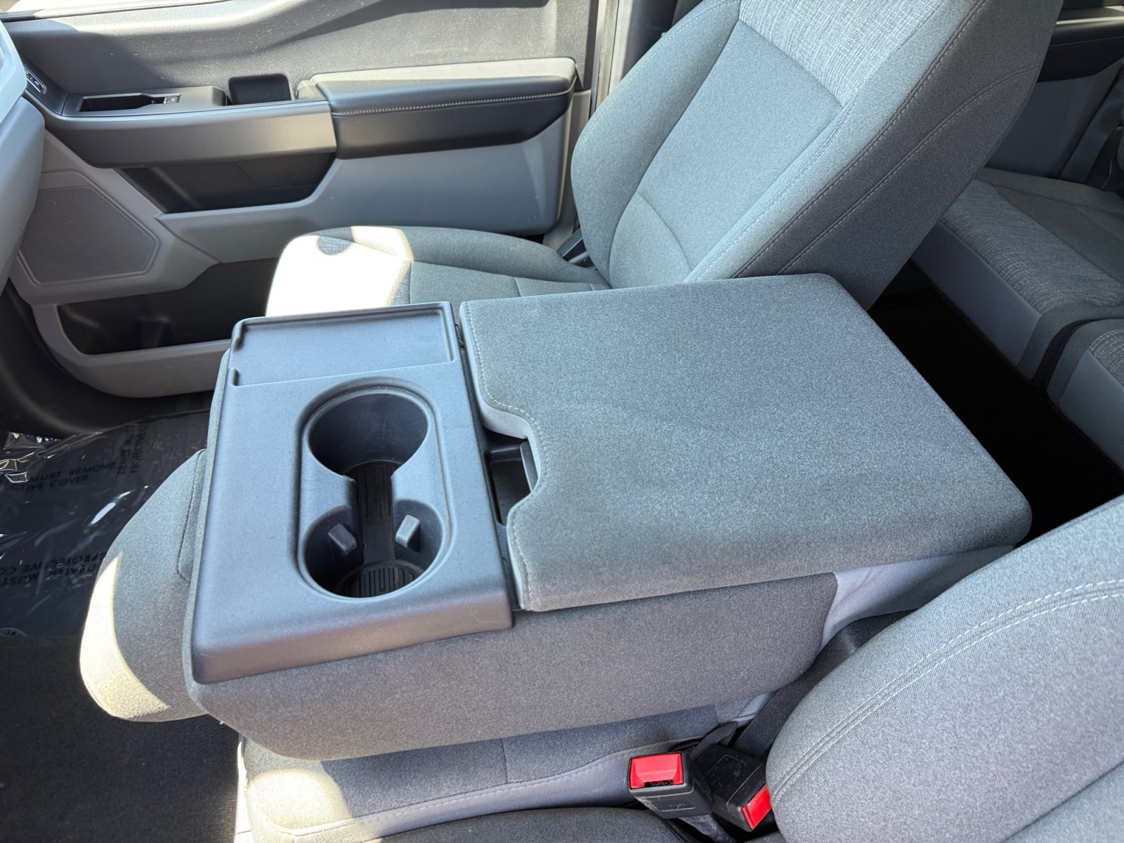 Certified 2025 Ford F250 XLT AWD/4WD image 13
