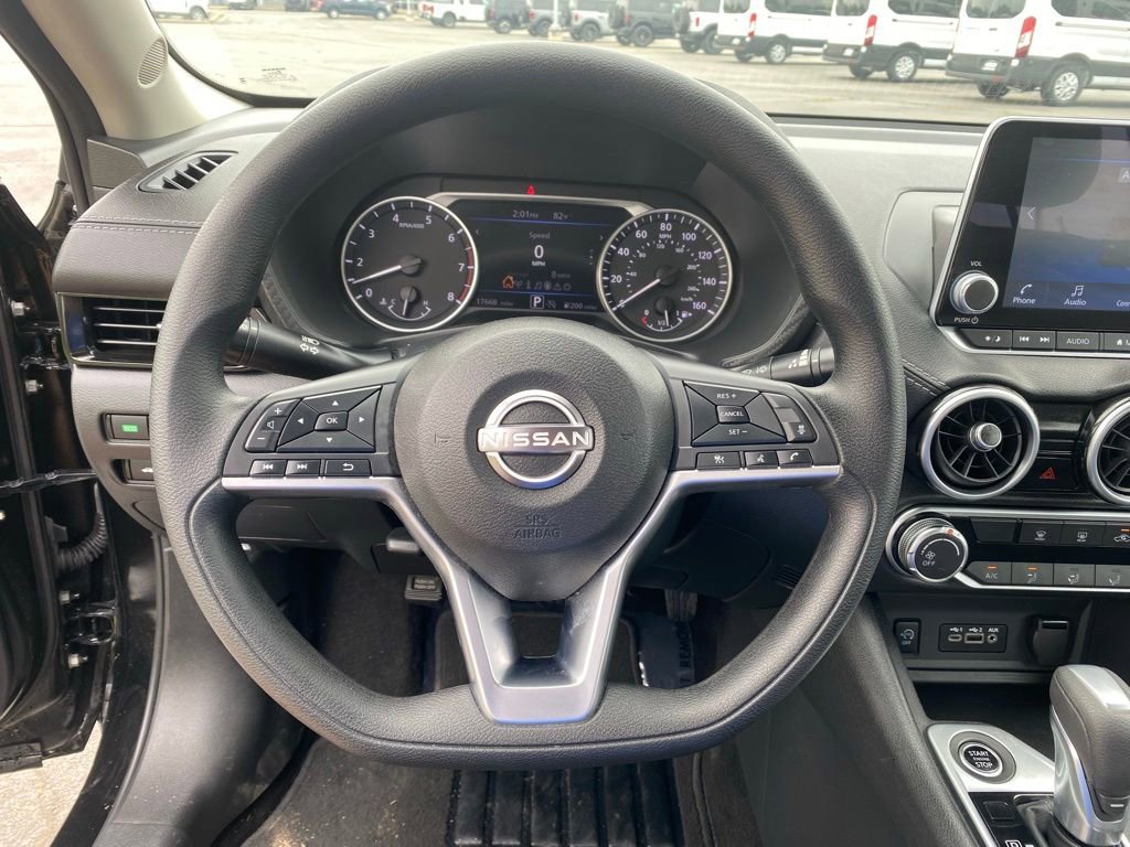 Used 2024 Nissan Altima 2.5 SR FWD image 17