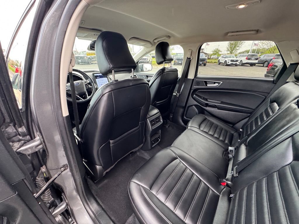 Certified 2024 Ford Edge SEL w/ Convenience Package AWD/4WD image 14