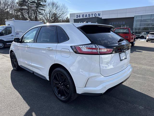 Certified 2022 Ford Edge ST-Line image 3