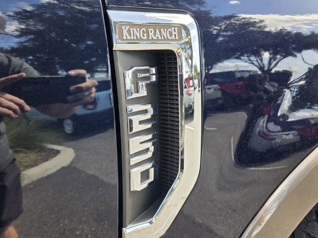 Certified 2022 Ford F250 King Ranch w/ Tremor Off-Road Package AWD/4WD image 19