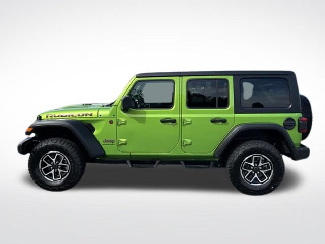 Used 2025 Jeep Wrangler Unlimited Rubicon w/ Convenience Group AWD/4WD image 4