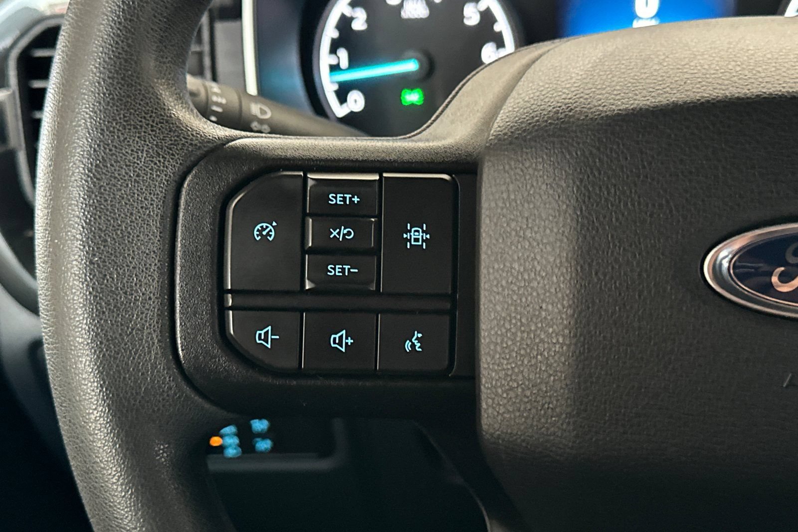Certified 2022 Ford F150 XL w/ STX Appearance Package AWD/4WD image 24