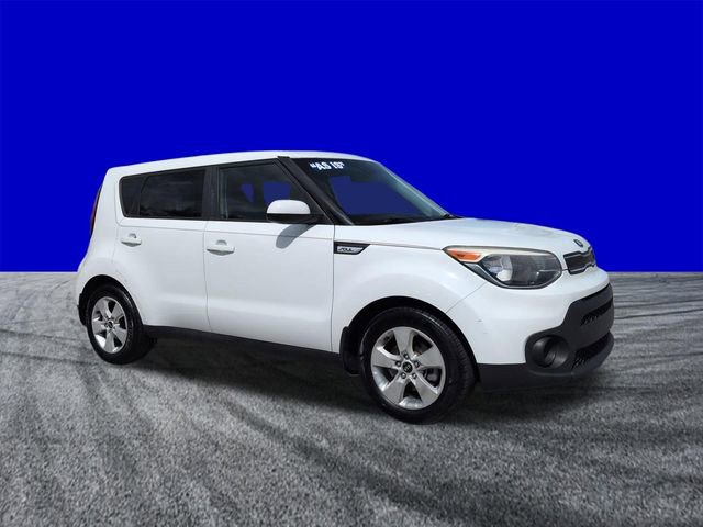 Used 2017 Kia Soul FWD image 2
