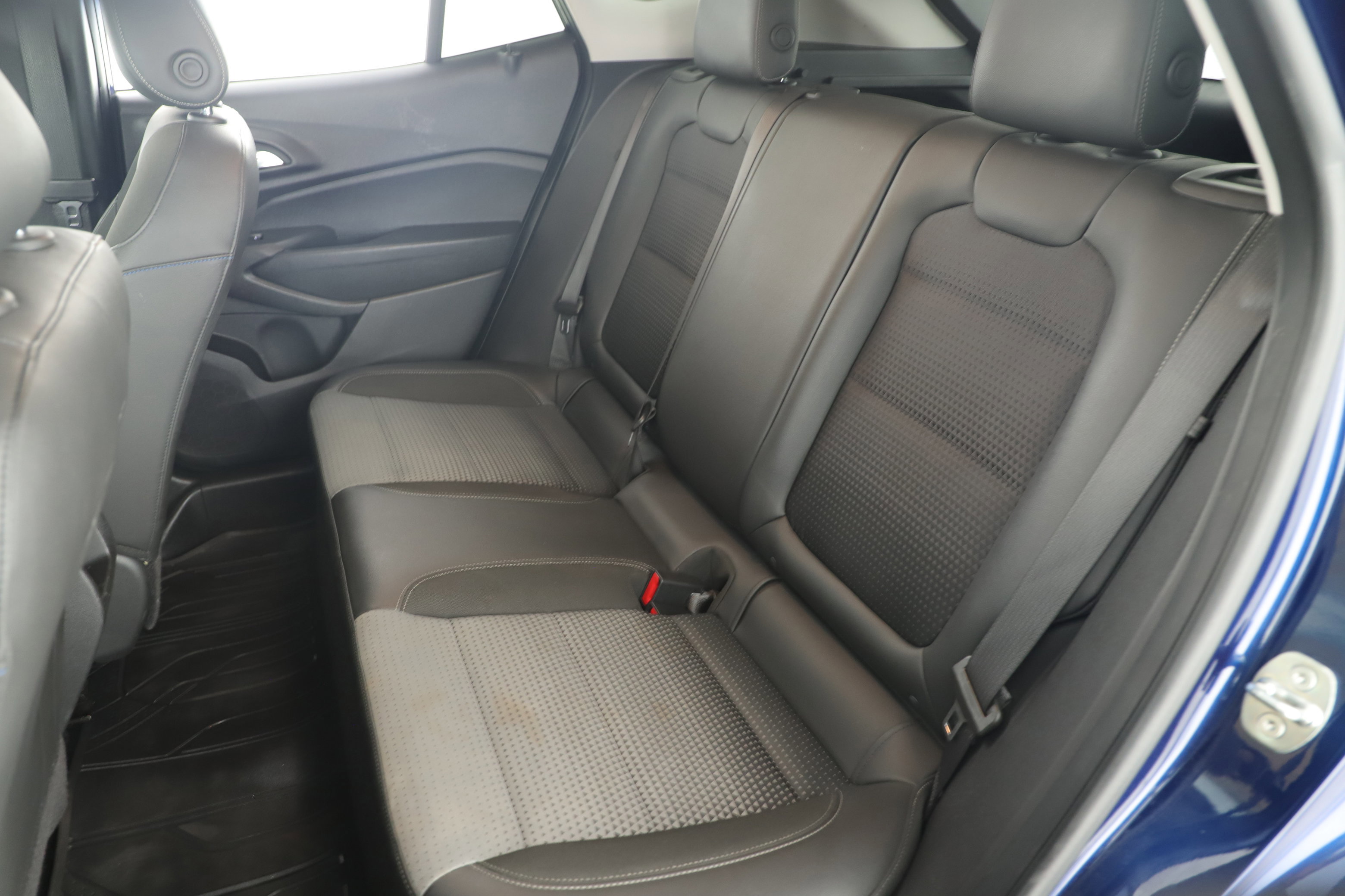 Used 2024 Chevrolet Trax LT w/ Driver Confidence Package image 22