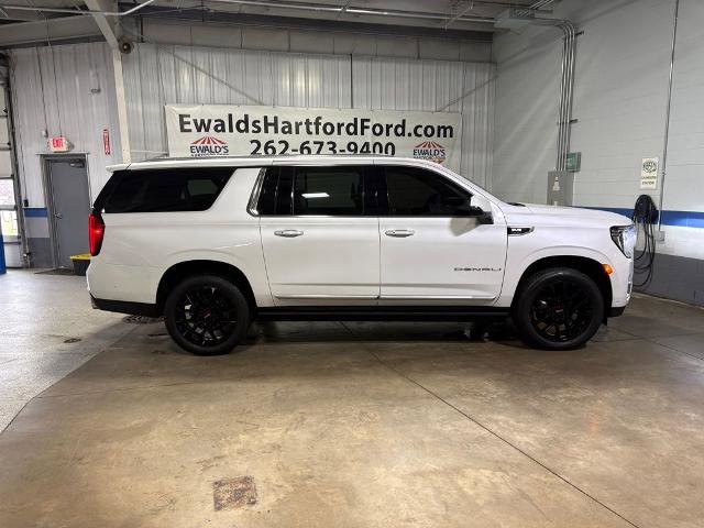 Used 2023 GMC Yukon XL Denali w/ Denali Reserve Package image 6