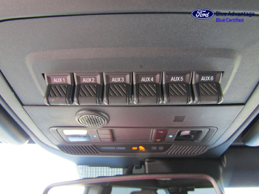Certified 2025 Ford Bronco Badlands AWD/4WD image 34