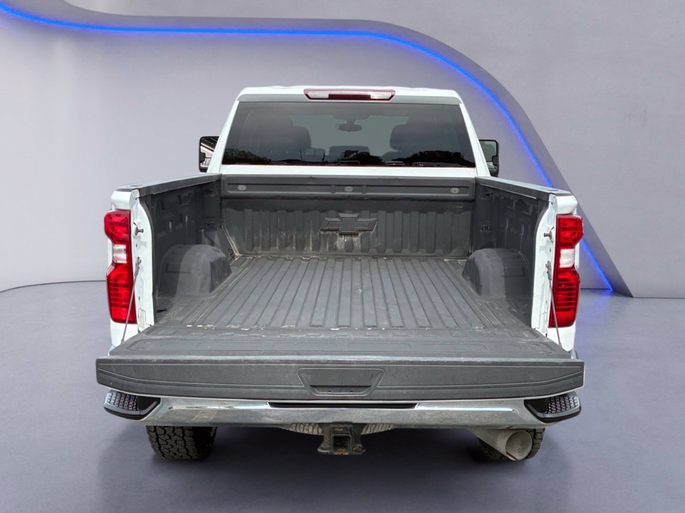 Used 2023 Chevrolet Silverado 2500 LT w/ Convenience Package AWD/4WD image 8