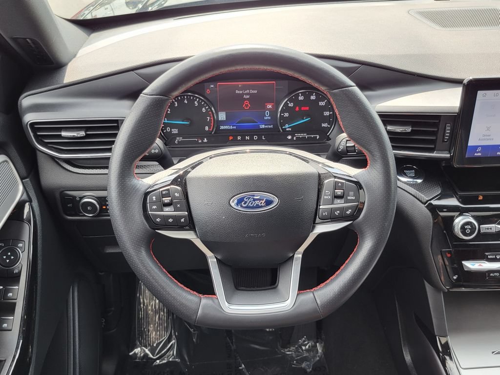 Certified 2024 Ford Explorer ST-Line w/ Class IV Trailer Tow Package AWD/4WD image 28