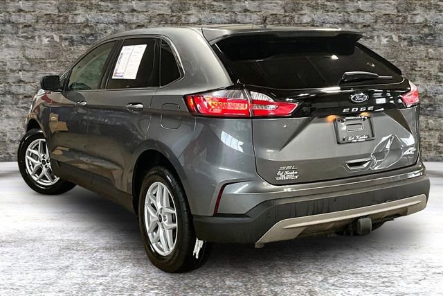 Certified 2022 Ford Edge SEL w/ Convenience Package image 4
