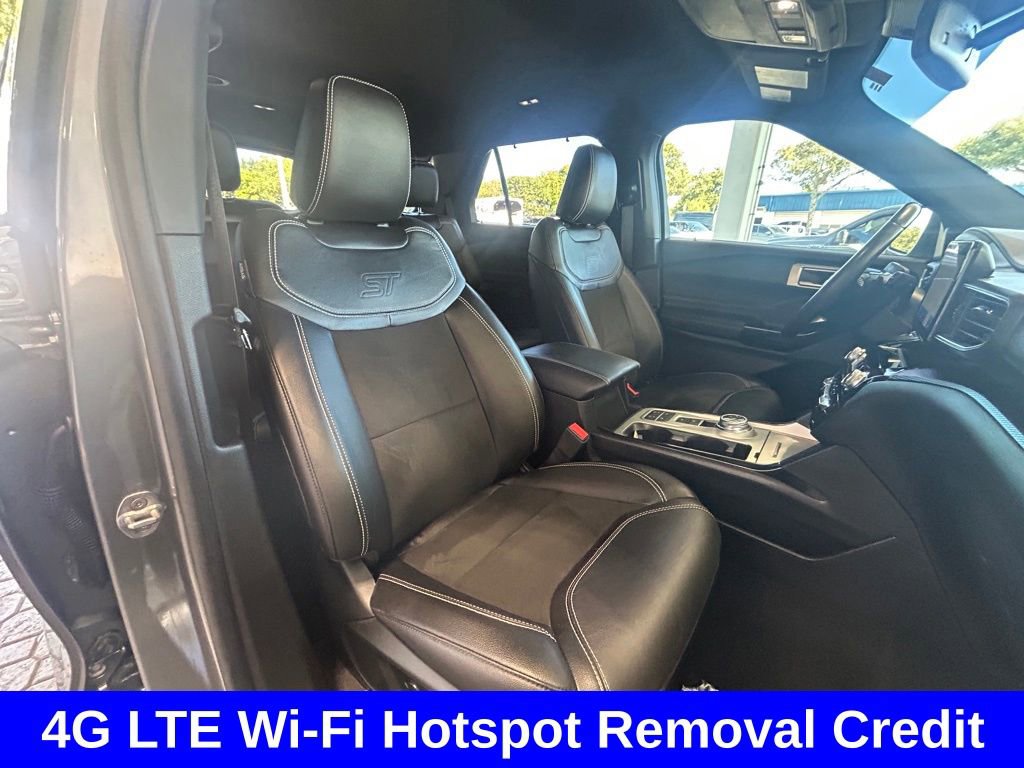 Certified 2022 Ford Explorer ST w/ ST Street Pack image 30