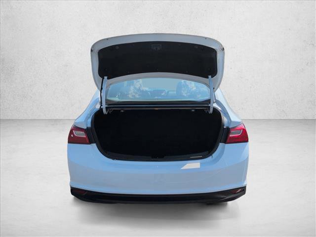 Used 2023 Chevrolet Malibu LS image 10