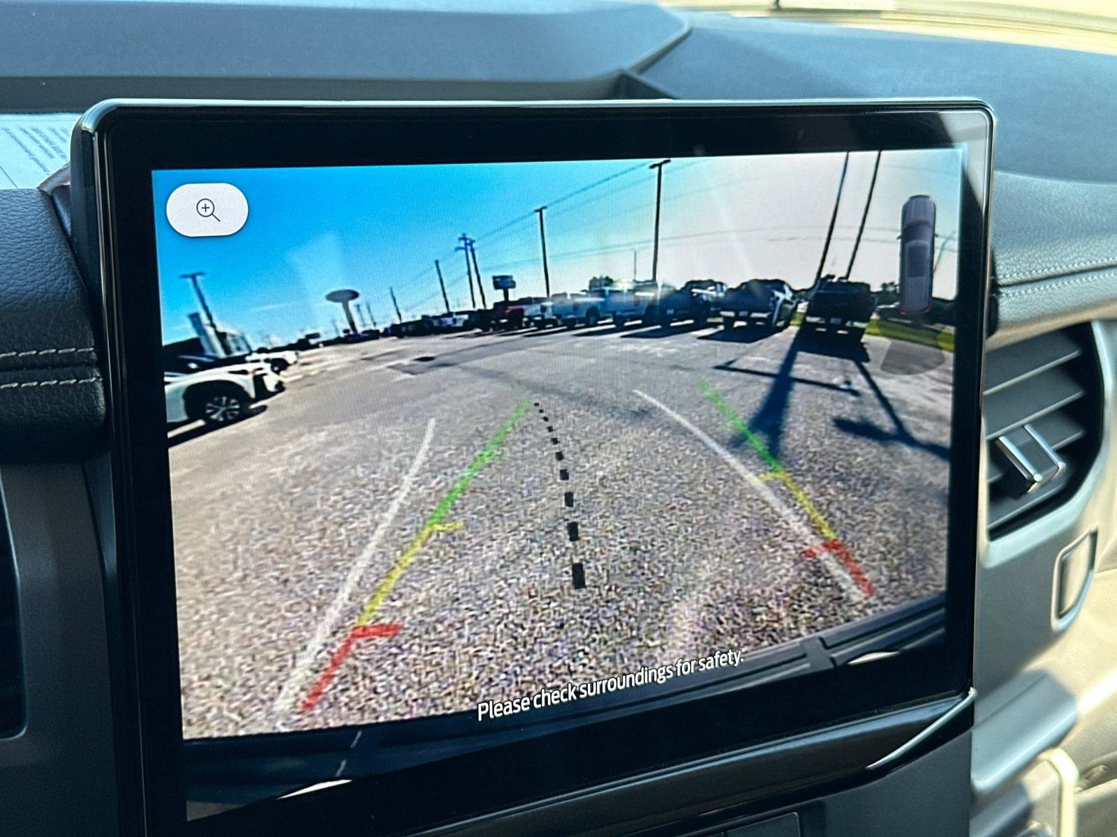 Certified 2024 Ford Expedition XLT image 22