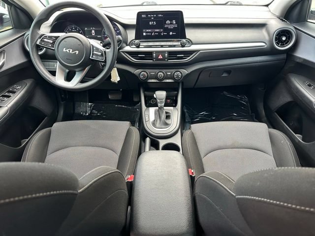 Used 2024 Kia Forte LXS FWD image 11