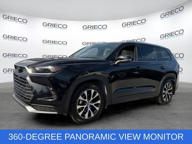 Used 2024 Toyota Grand Highlander AWD Hybrid image 3