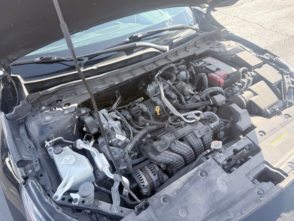 Used 2024 Nissan Altima 2.5 SV FWD image 48
