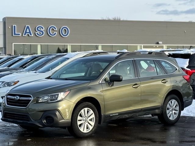 Used 2019 Subaru Outback 2.5i image 1