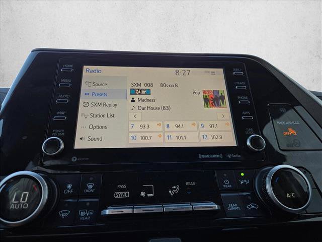 Used 2021 Toyota Highlander XLE FWD image 10
