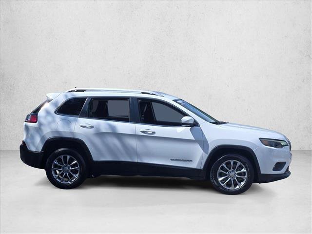 Used 2020 Jeep Cherokee Latitude Plus w/ Cold Weather Group FWD image 4