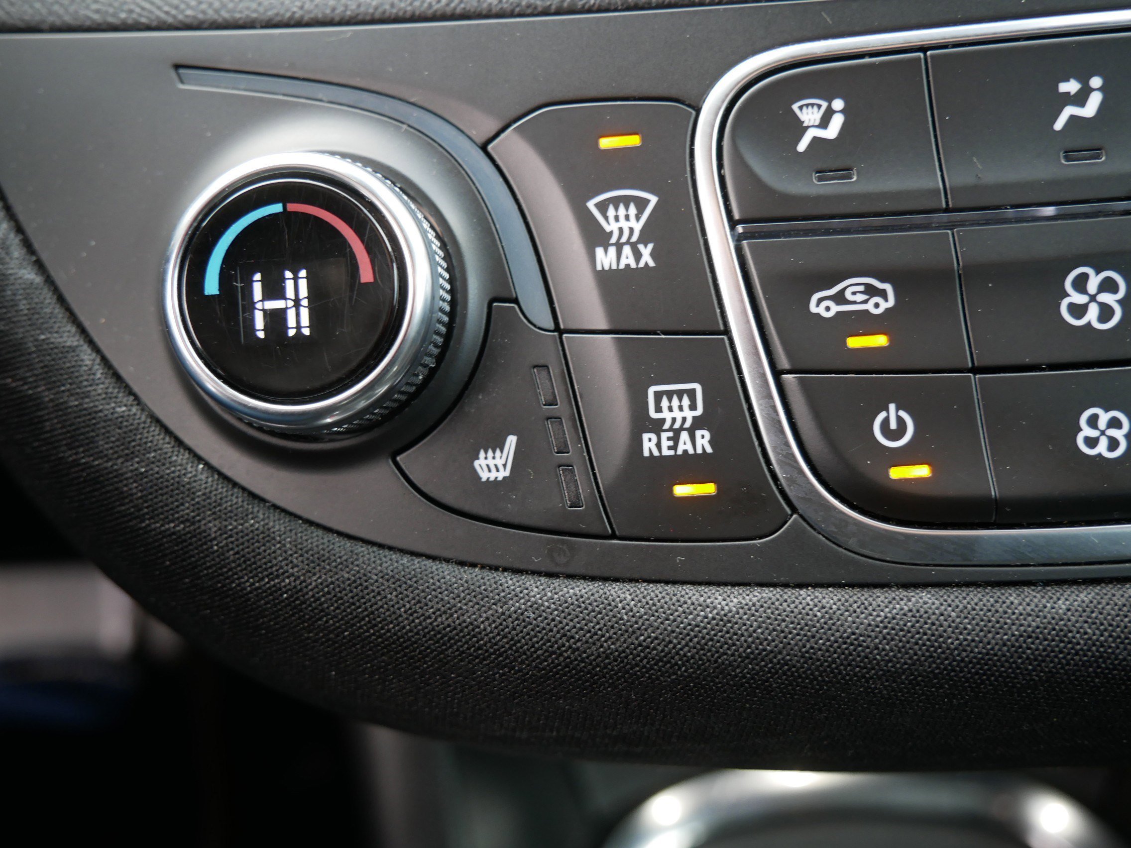 Used 2024 Chevrolet Malibu LT image 31