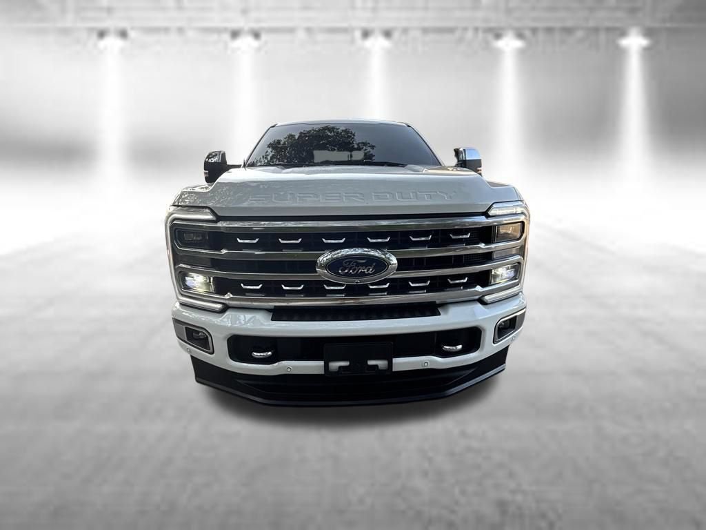 Certified 2024 Ford F250 Platinum w/ FX4 Off-Road Package AWD/4WD image 10