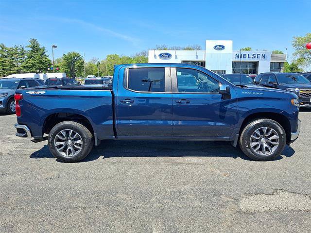 Used 2021 Chevrolet Silverado 1500 LT AWD/4WD image 31