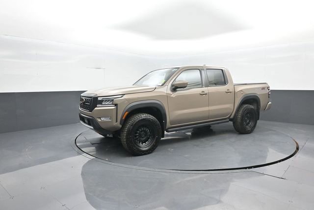 Used 2022 Nissan Frontier PRO-4X AWD/4WD image 4