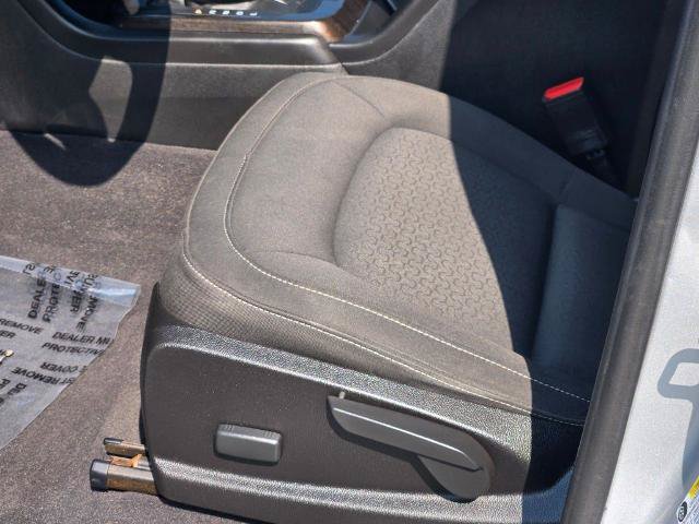 Used 2020 GMC Canyon SLE w/ Driver Alert Package AWD/4WD image 22
