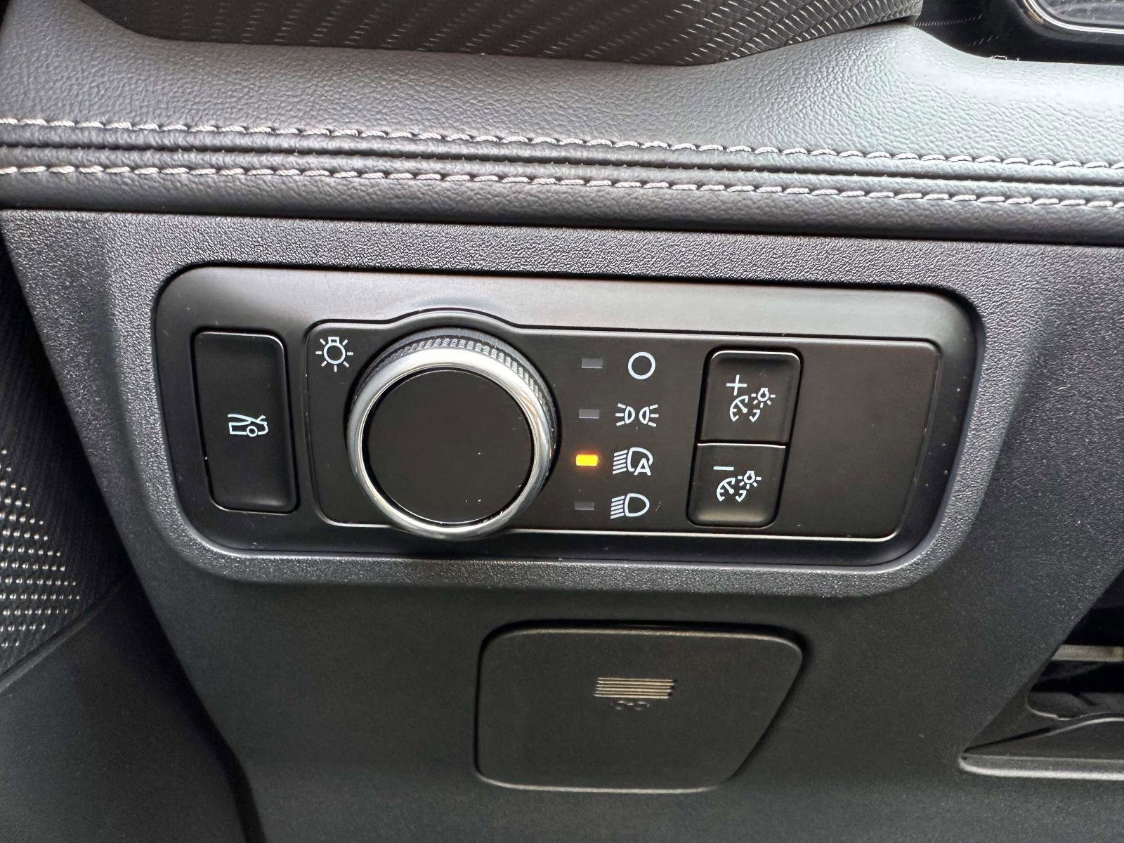 Certified 2025 Ford Mustang Premium image 15