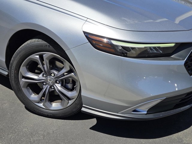 Used 2023 Honda Accord EX image 9
