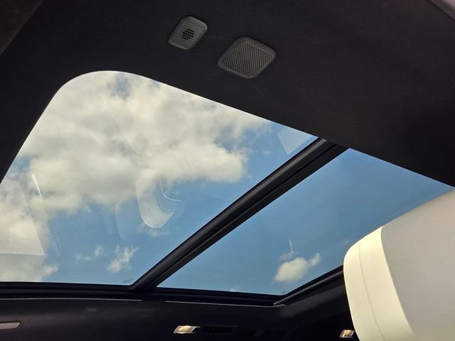 Used 2023 Toyota Sequoia Capstone image 20