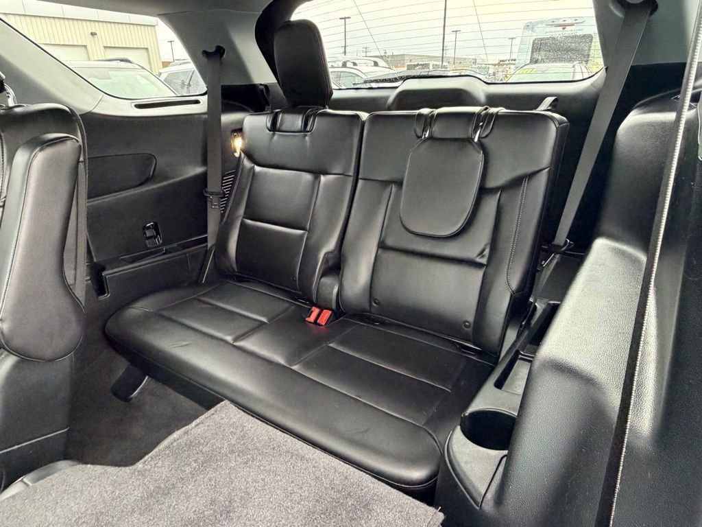 Certified 2022 Ford Explorer XLT w/ Equipment Group 202A image 21