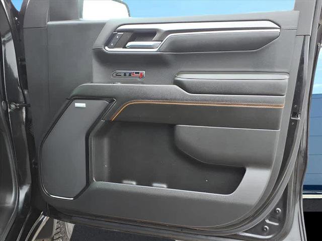 Used 2024 GMC Sierra 1500 AT4 w/ Technology Package image 13