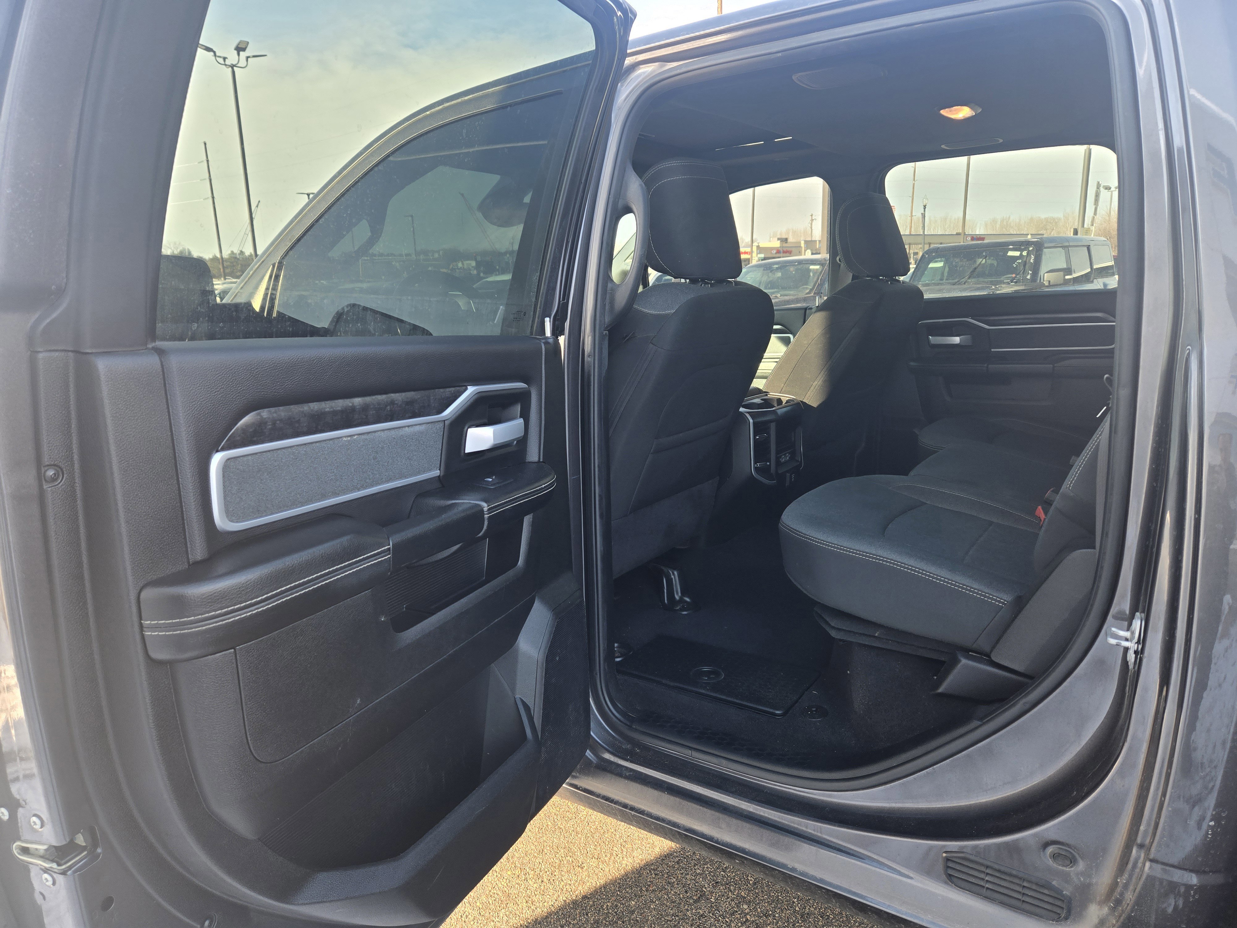 Used 2022 RAM 3500 Big Horn w/ Level B Equipment Group image 15